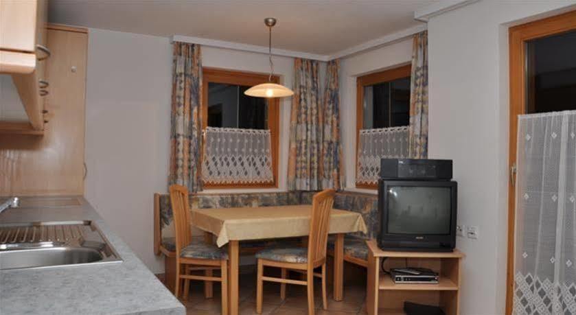 Haus Gentiana Apartment Samnaun Ngoại thất bức ảnh